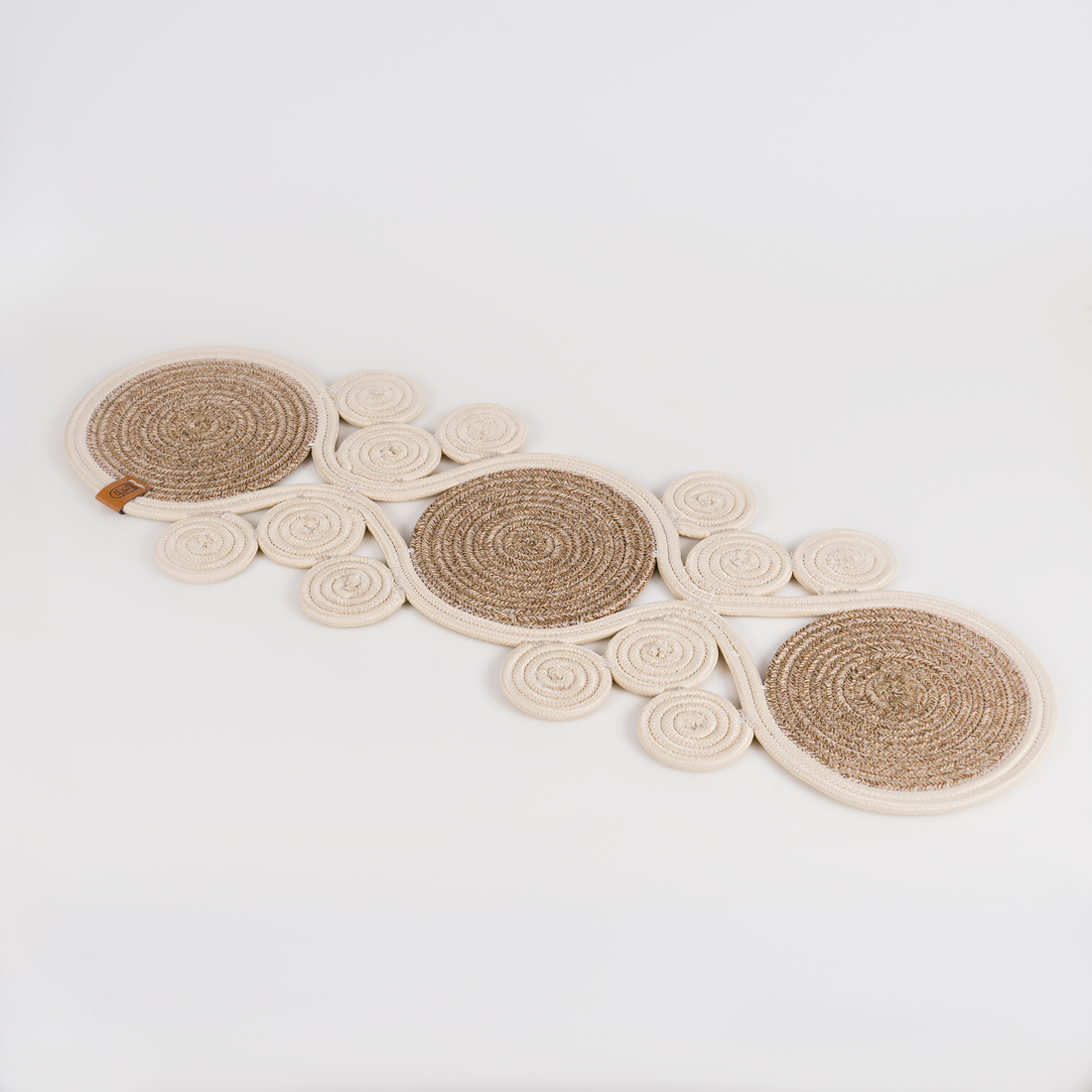 Alias Handcrafted Braided Decorative Set – detail view 3