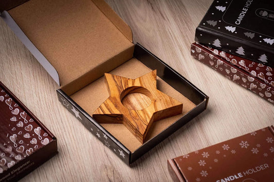 Star-shaped olive wood tealight holder with smooth finish, branded darido, 10x10x2 cm. - Olive Wood Tealight Holder - Star Shape - 10x10x2 cm