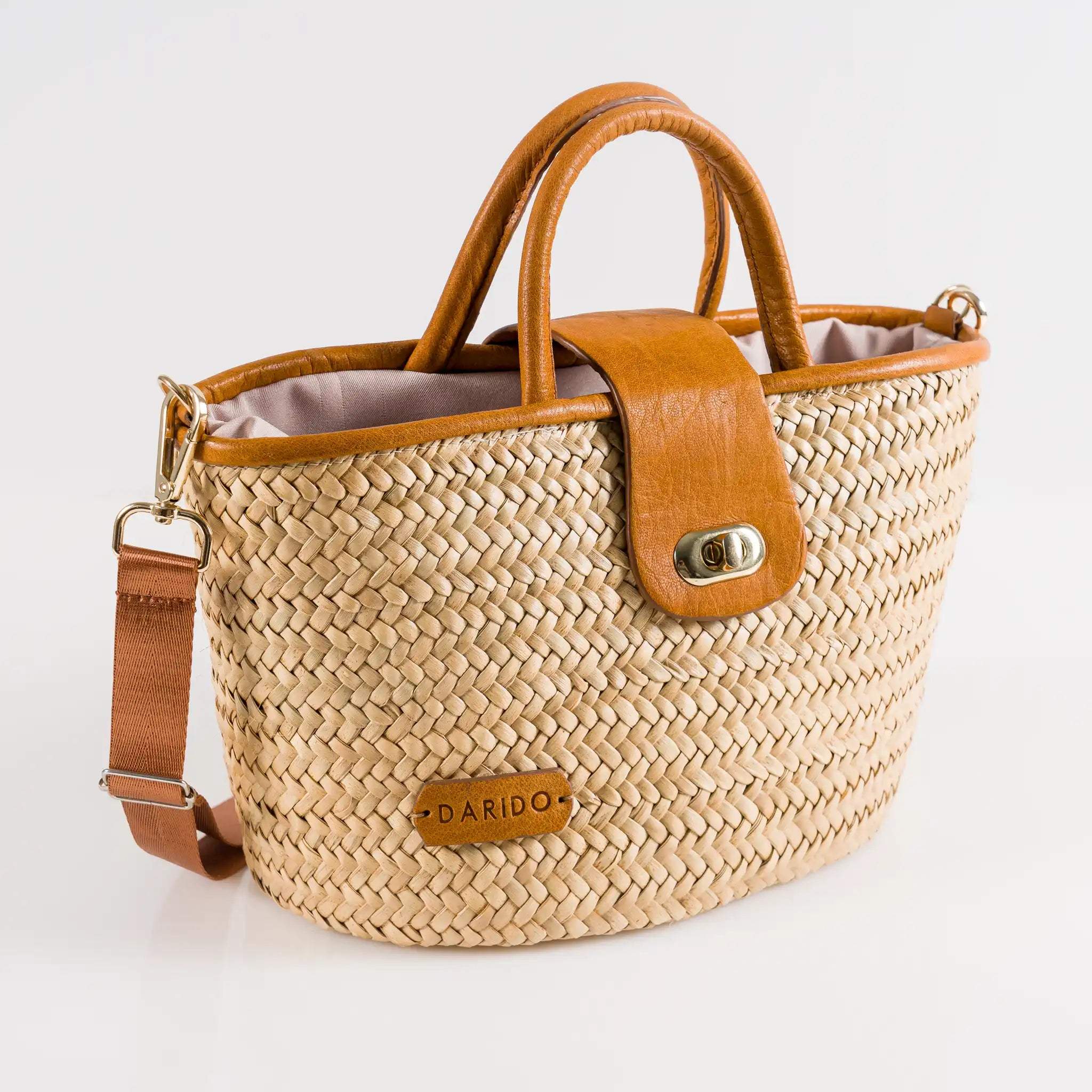 Gaia handmade plant fiber and leather bag – product view 1