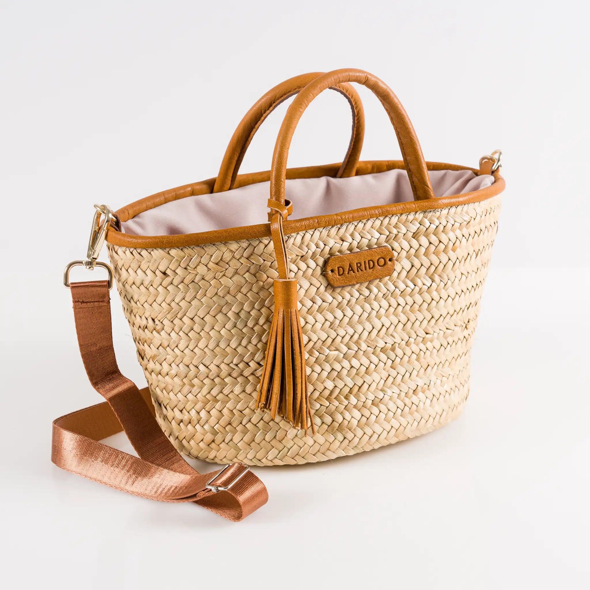 Oasis handmade plant fiber and leather bag – product view 1
