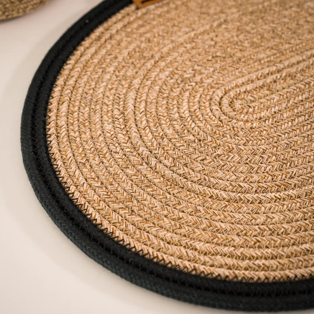 Handwoven Braided Cotton Table Set – detail view 12