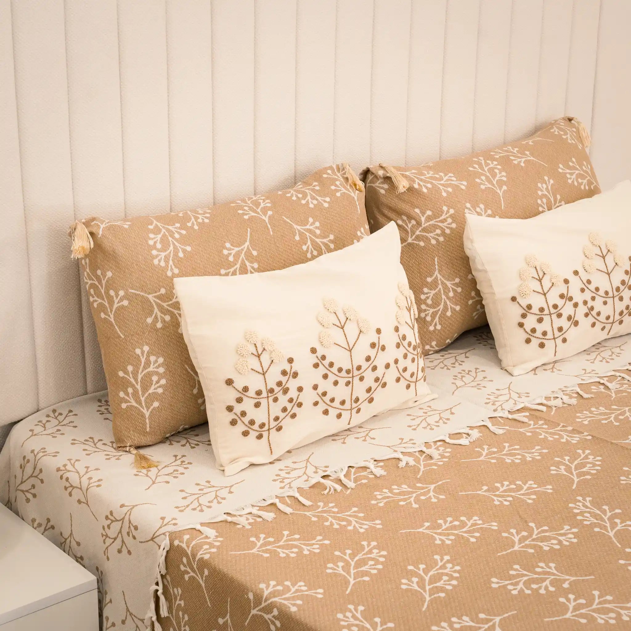 Sakura Cotton Bedding Set with 4 Pillowcases – Camel, Beige & Greige