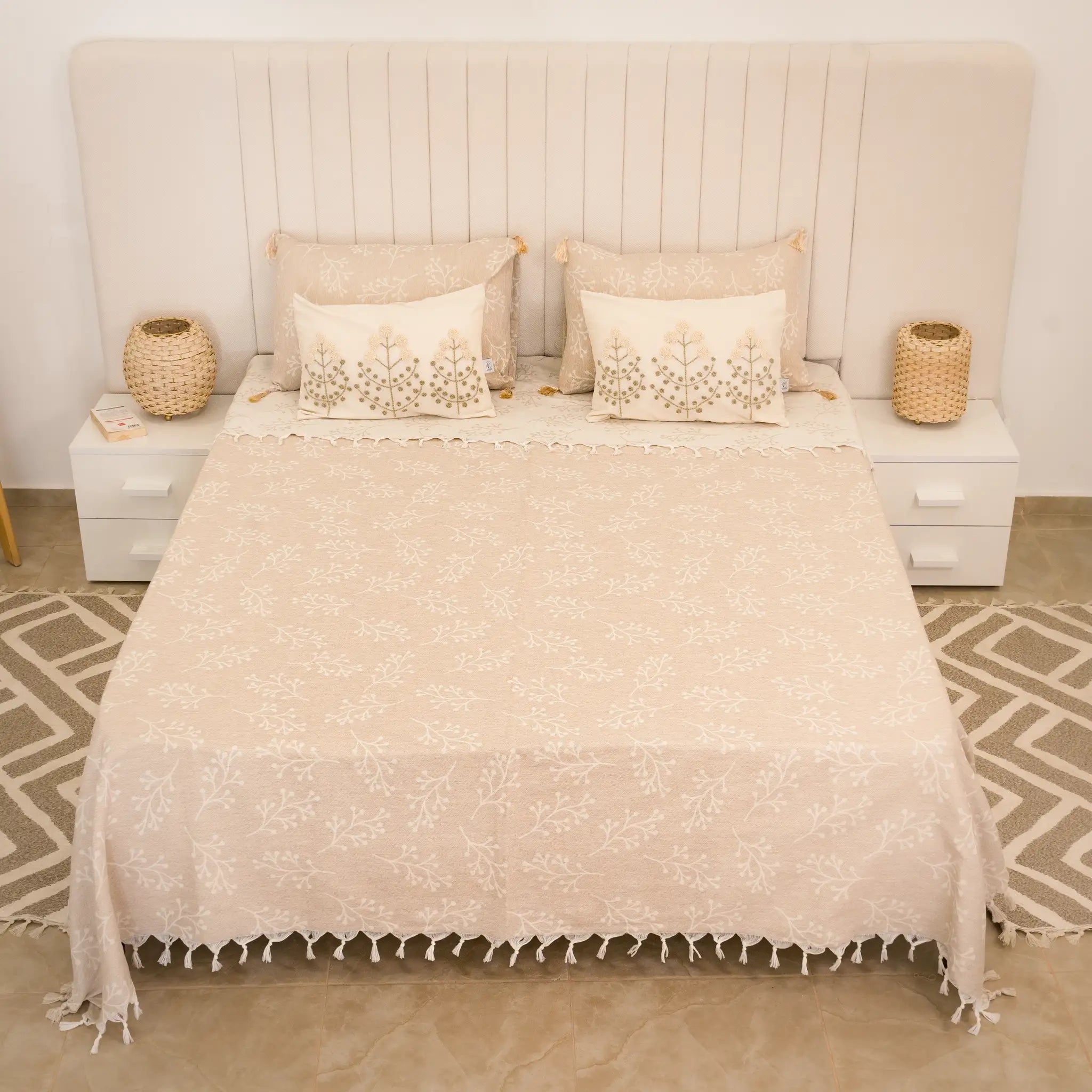 Sakura Cotton Bedding Set with 4 Pillowcases – Camel, Beige & Greige