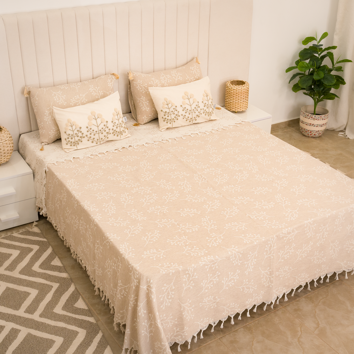 Sakura Cotton Bedding Set with 4 Pillowcases – Camel, Beige & Greige