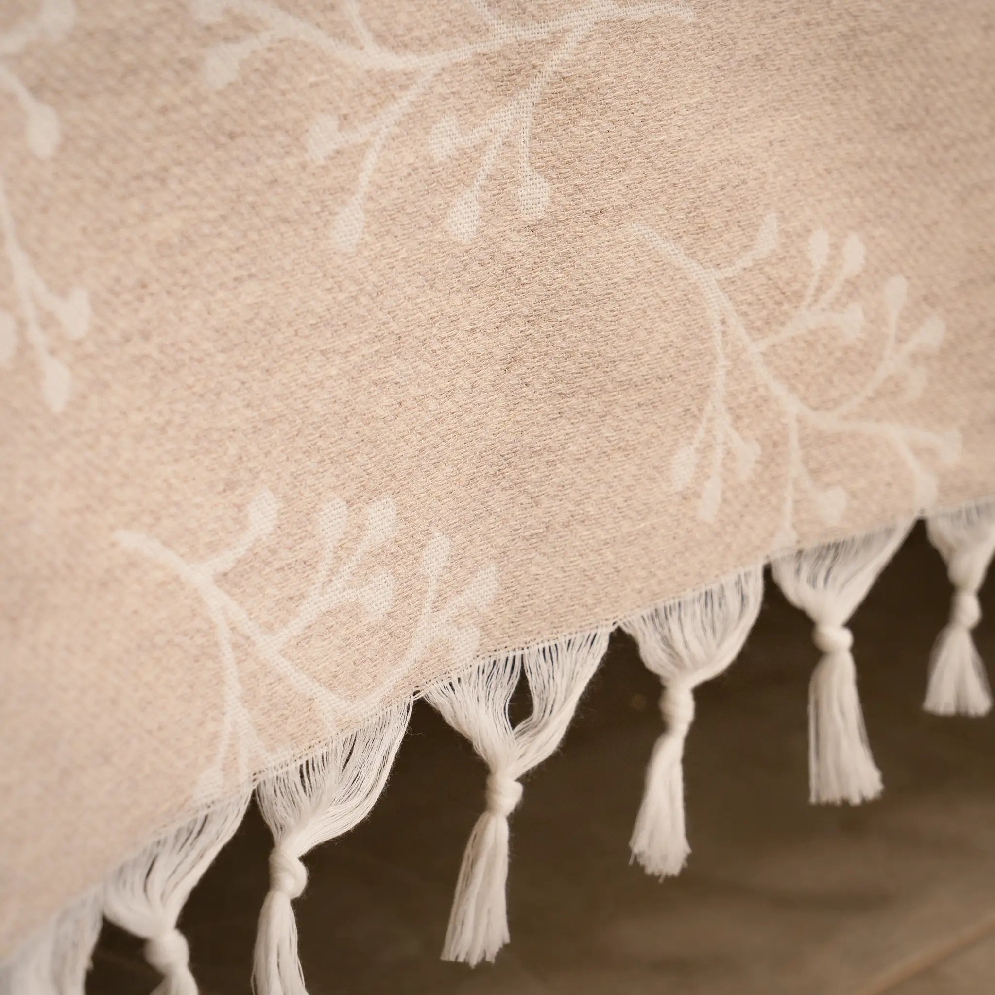 Sakura Cotton Bedding Set with 4 Pillowcases – Camel, Beige & Greige