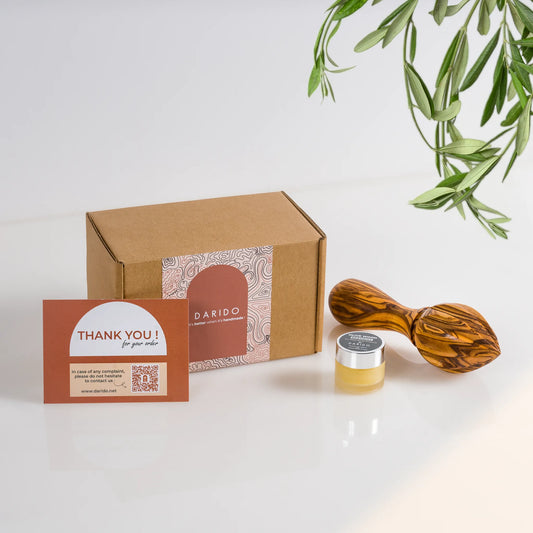 Handmade Olive Wood Juicer – Citrus Press Crafted for Natural Extraction