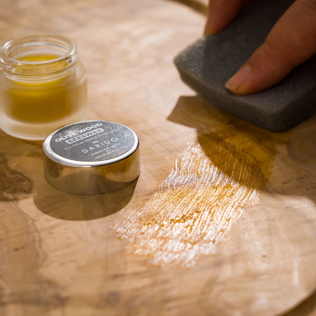 Handmade Olive Wood Tray – Multifunctional Bread, Fruit & Catch-All Organizer – detail view 9