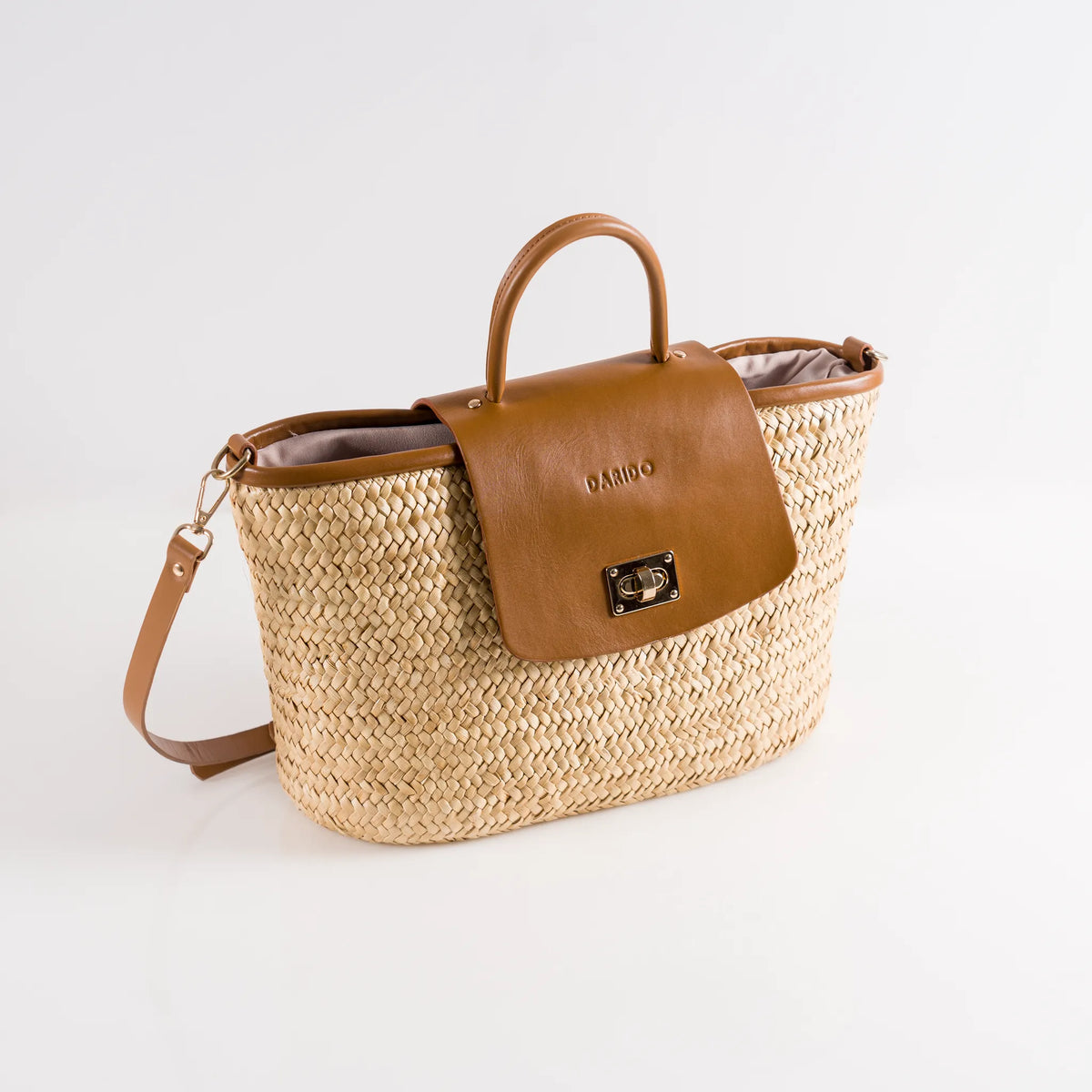 Naïa handmade plant fiber and leather bag – product view 1