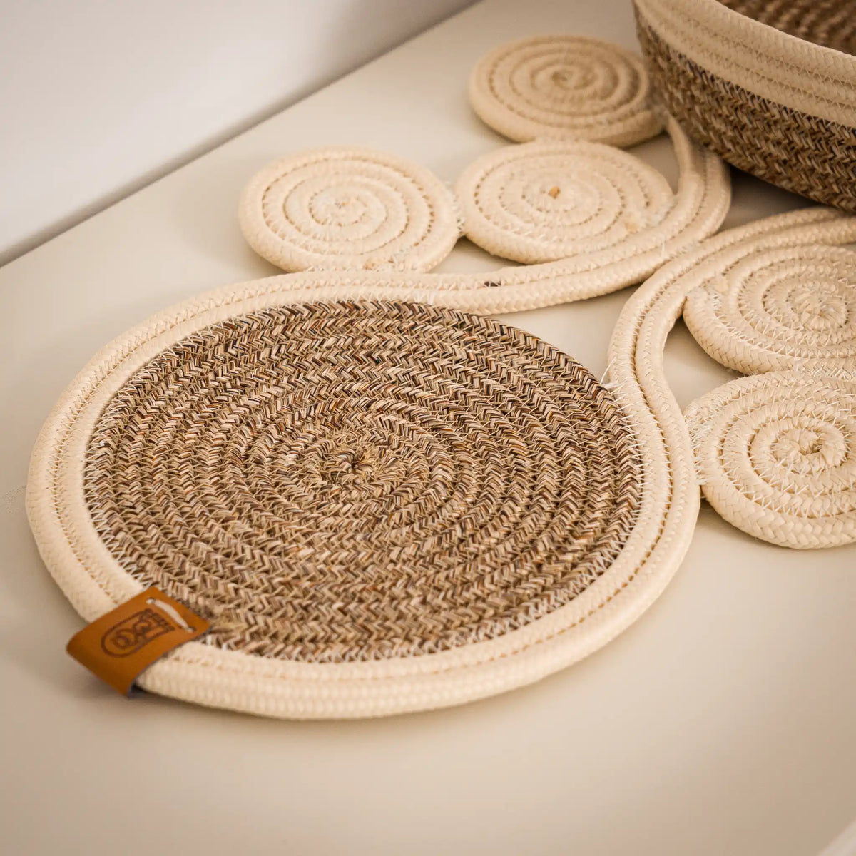 Alias Handcrafted Braided Decorative Set – detail view 11