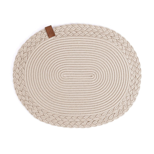 DARIDO Beige Placemats- 30x40 cm Oval, Durable & Elegant Table and Outdoor Decor