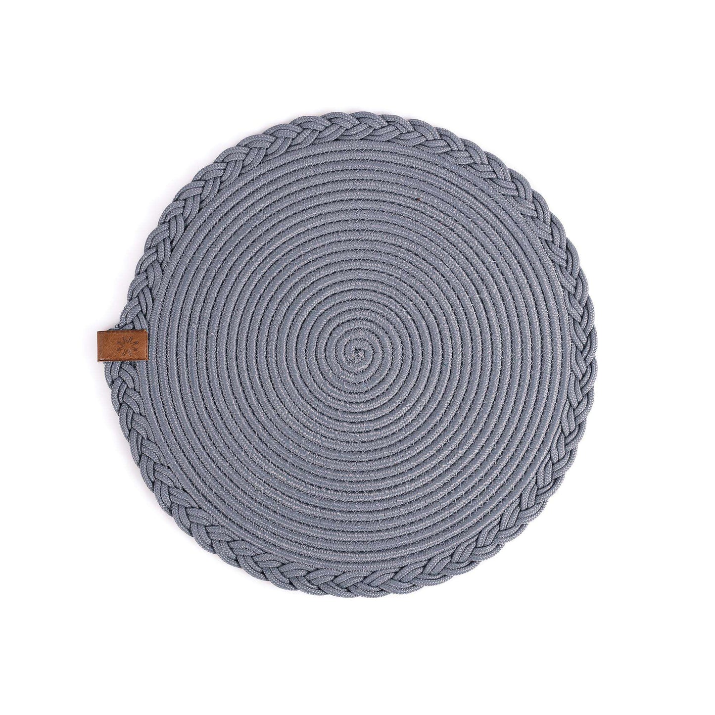 DARIDO Grey Placemats- 32cm- Round, Durable, Heat-Resistant & Elegant Table Decor