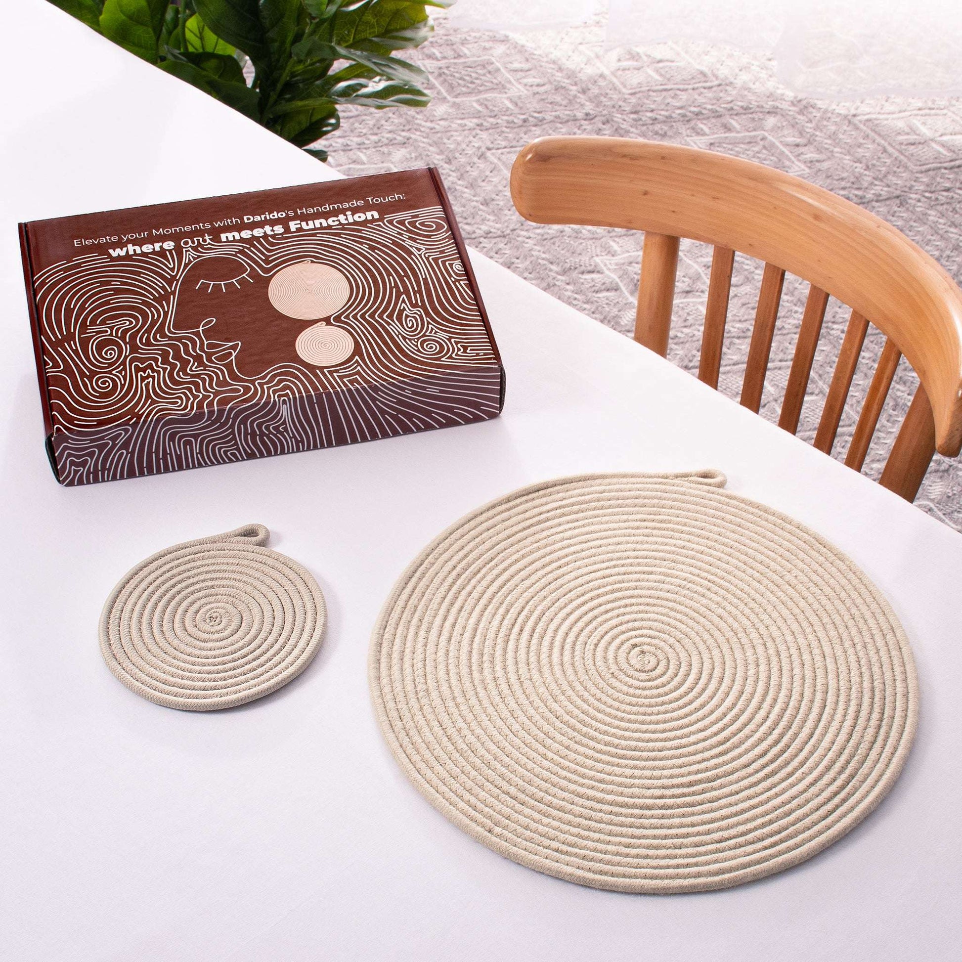 DARIDO Multi-Use Beige Placemat 32cm - Cotton & Polyester - Decorative, Protective, Stylish & Durable