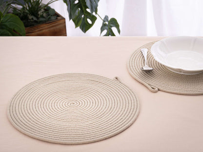 DARIDO Multi-Use Beige Placemat 32cm - Cotton & Polyester - Decorative, Protective, Stylish & Durable