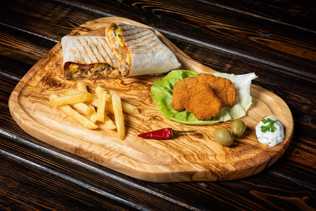 Darido Handmade Olive Wood Cutting Board with Juice Groove - Rustic Elegance & Function | 13.7x7" (35x18 cm)