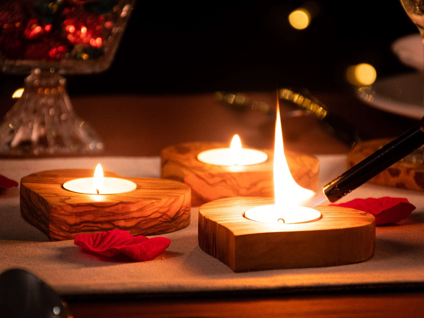 DARIDO Olive Wood Tealight Holder - Heart Shape - 10x10x2 cm