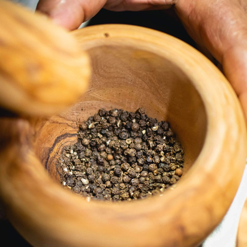 DARIDO Premium Olive Wood- Classic Round Mortar & Pestle: Handmade, Durable, All-purpose Grinding