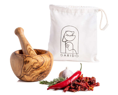 DARIDO Authentic Tunisian olive wood round mortar and pestle, ideal for grinding, with ergonomic design.