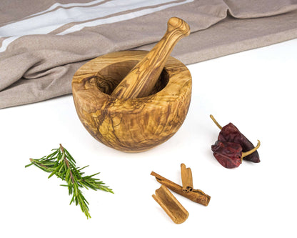 DARIDO Premium Olive Wood - Sleek Flat-Finish Mortar & Pestle: Handmade, Durable, All-purpose Grinding