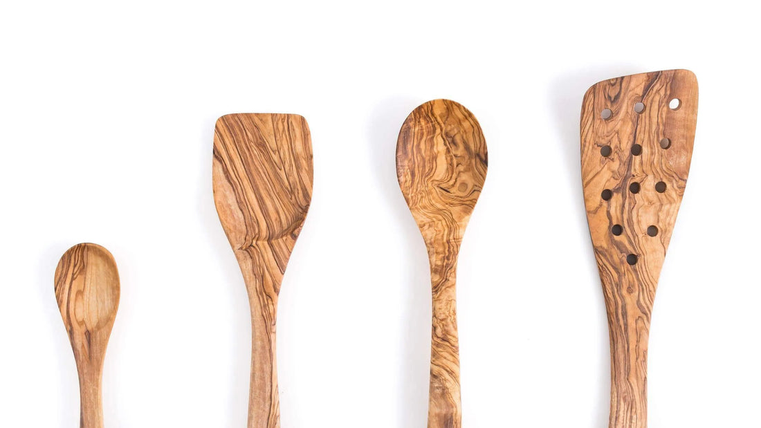 Darido Set of 4 Olive Wood Kitchen Utensils - Spoon, Spatula, Slotted Spatula + Small Spoons - Premium quality & Durable