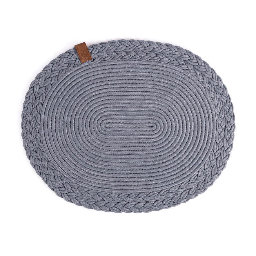 DARIDO Grey Placemats- 30x40 cm Oval, Durable & Elegant Table and Outdoor Decor